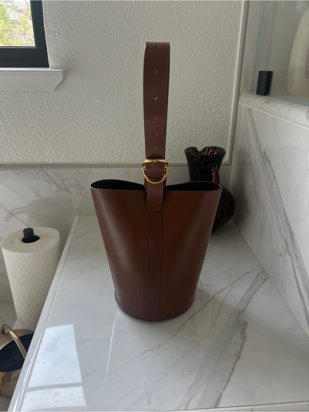 Minimalist Tan Leather Bucket Shoulder Bag